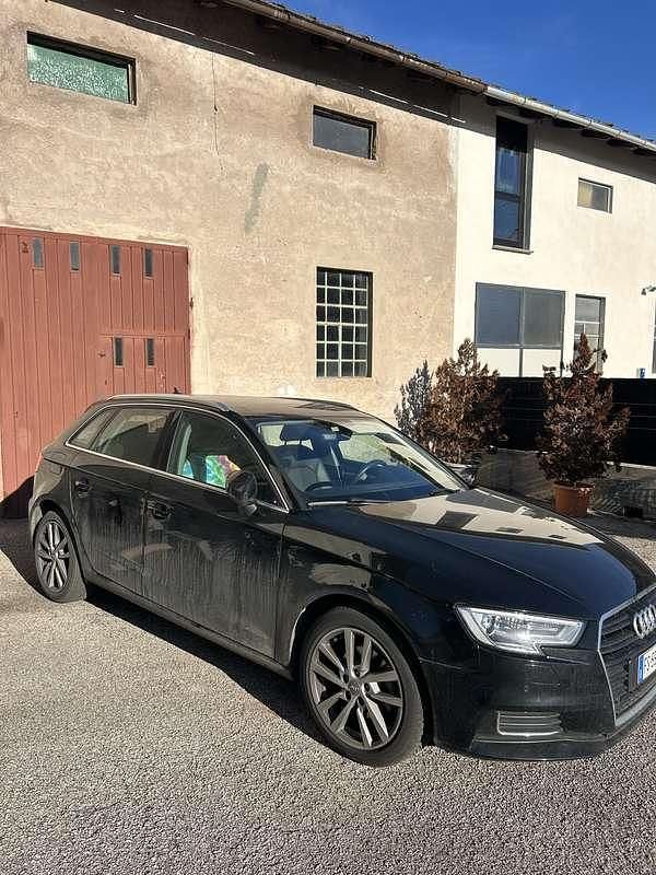 Usata Audi A3 Business 150 CV (110 kW) 2018 Berlina