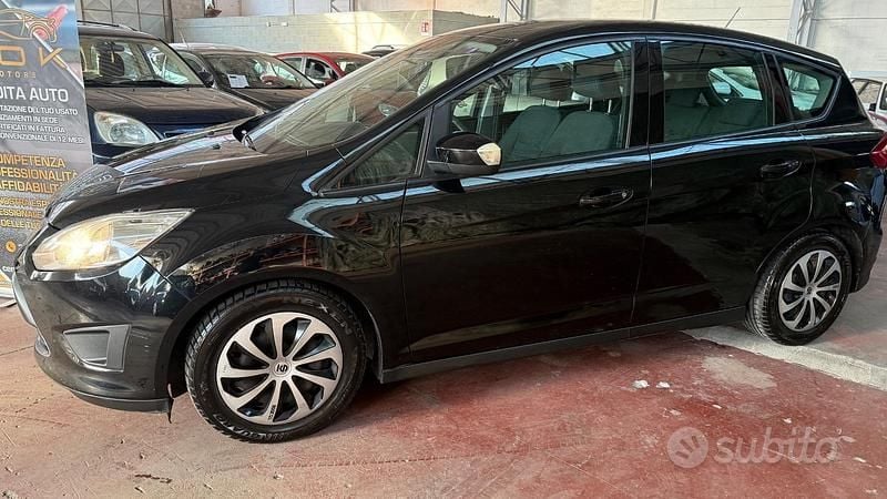 Occasion Ford C-MAX 115 ch (84 kW) 2012 Noir Monospace
