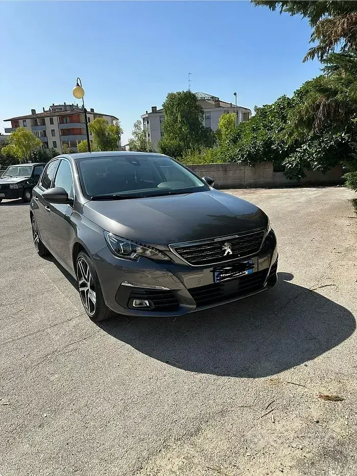 Usata Peugeot 308 Allure 131 CV (96 kW) 2021 Grigio Berlina
