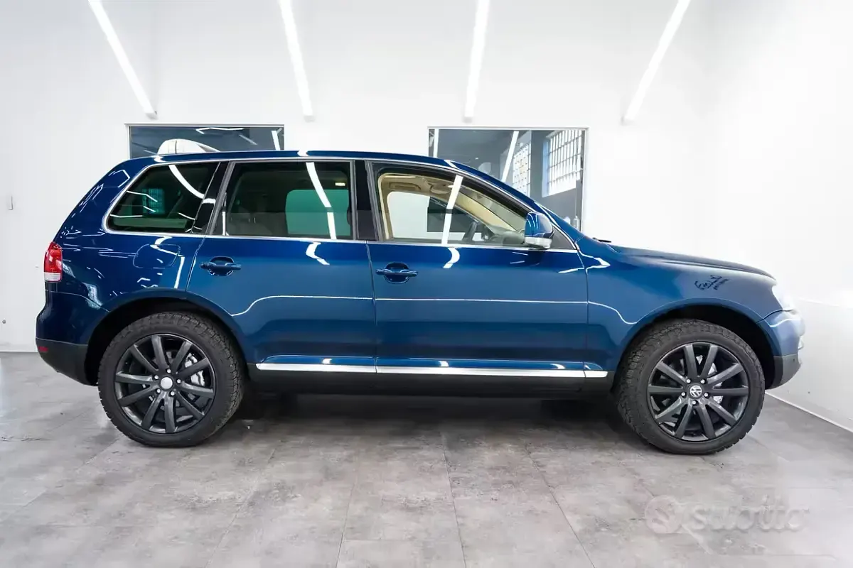Usata VW Touareg 310 CV (228 kW) 2006 Blu SUV