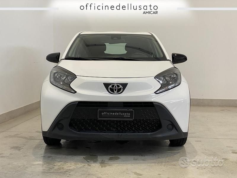 Begagnad Toyota Aygo X Active 72 HK (52 kW) 2023 Other SUV