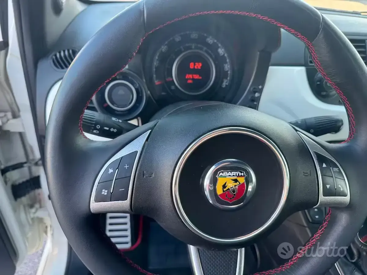 Usata Abarth 595 135 CV (99 kW) 2009 Bianco Utilitaria