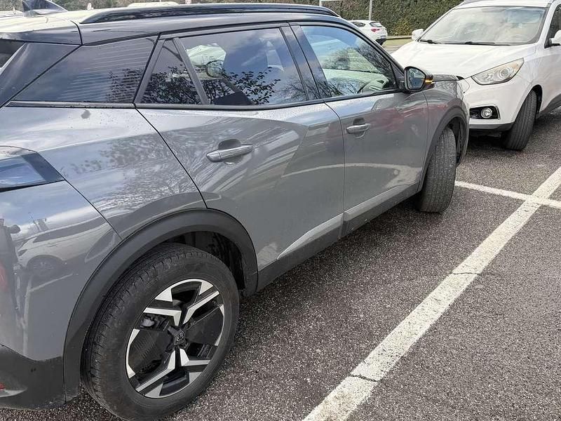 Usata Peugeot 2008 GT 131 CV (96 kW) 2024 SUV