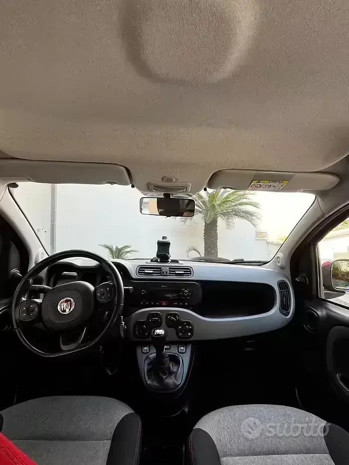 Usata Fiat Panda 95 CV (69 kW) 2018 Rosso Utilitaria