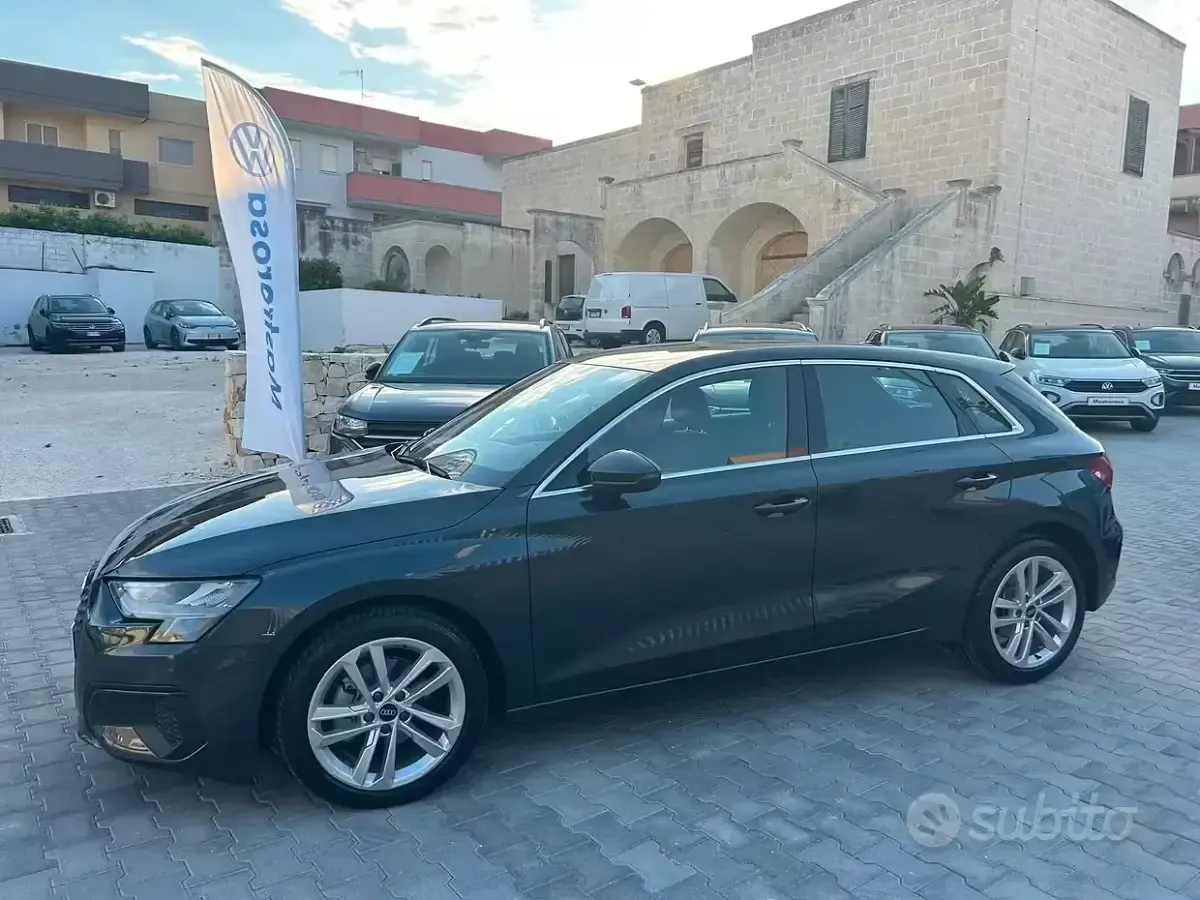 Usata Audi A3 Advanced 150 CV (110 kW) 2022 Grigio Berlina