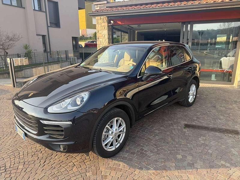 Usata Porsche Cayenne 250 CV (183 kW) 2015 Blu SUV