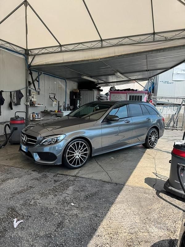 Usata Mercedes C220 Premium 170 CV (125 kW) 2016 Grigio Berlina