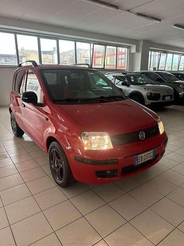 Usata Fiat Panda Easy 80 CV (58 kW) 2010 Rosso Utilitaria