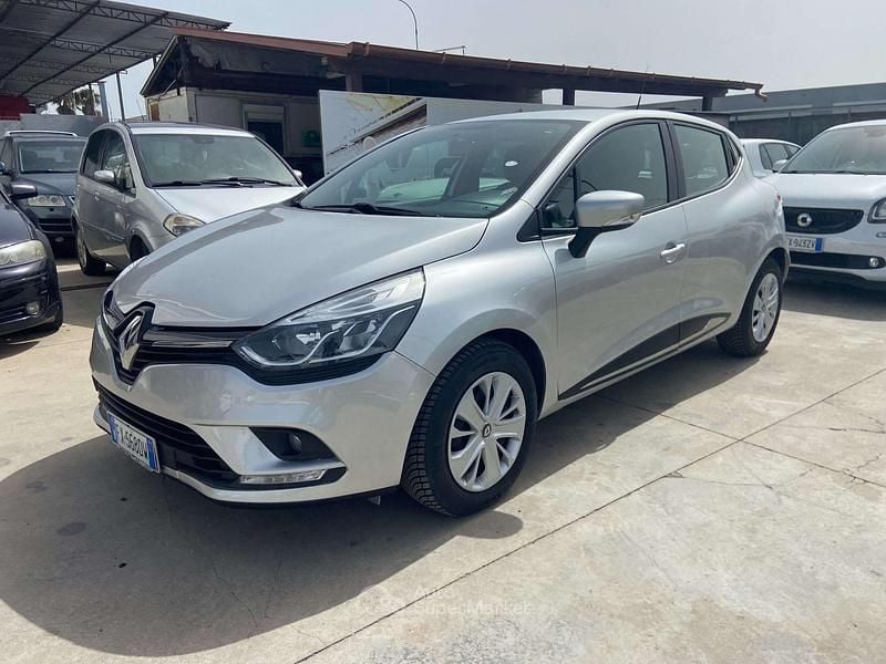 Usata Renault Clio IV 90 CV (66 kW) 2019 Argento Berlina
