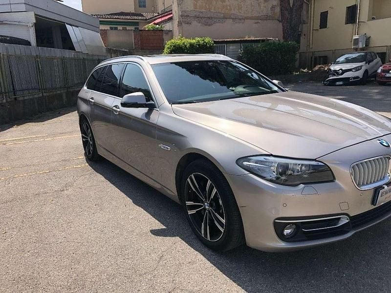 Usata BMW 525 218 CV (160 kW) 2014 Grigio scuro Berlina