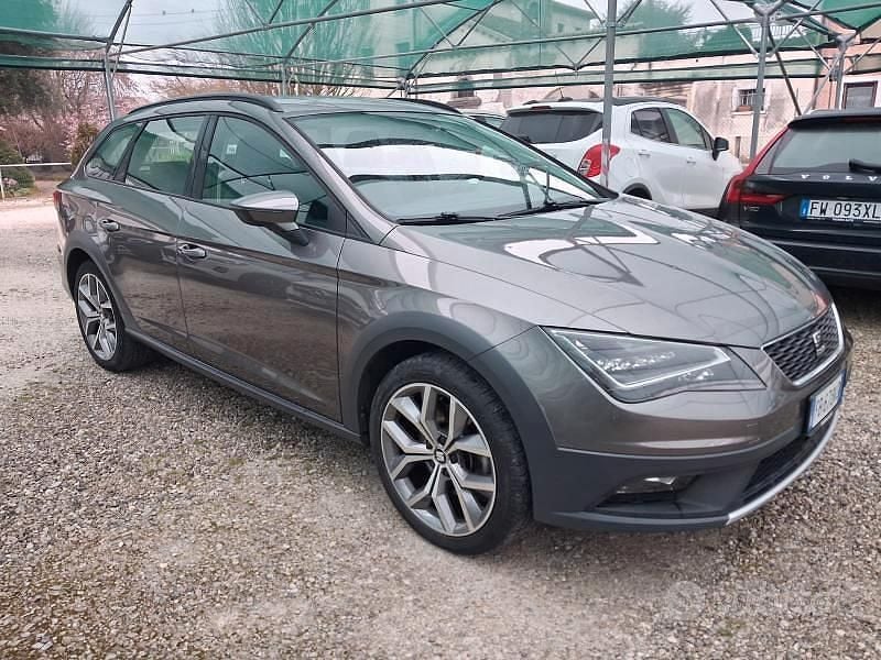 Usata Seat Leon ST 4Drive 184 CV (135 kW) 2015 Grigio Station wagon
