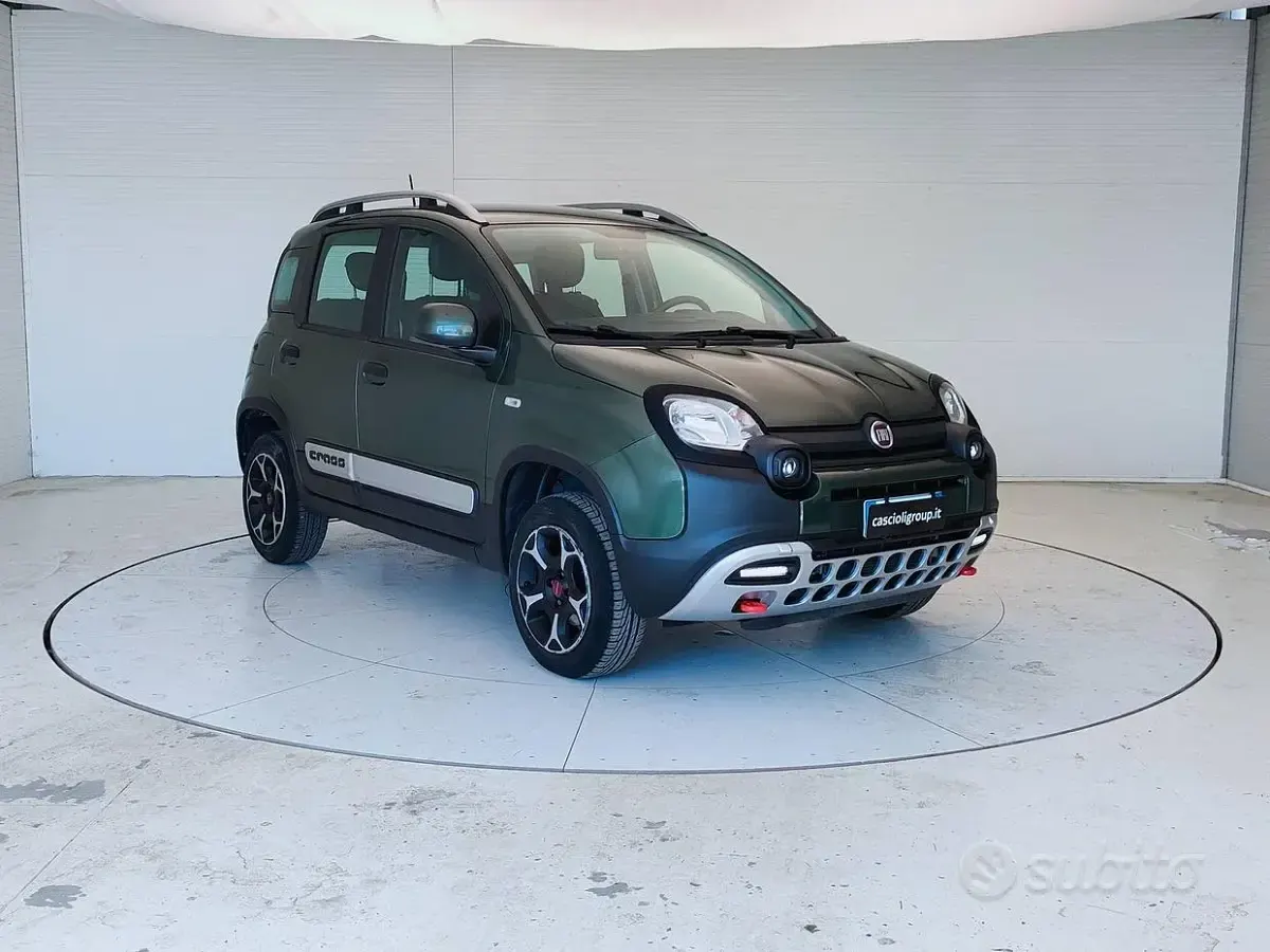 Usata Fiat Panda Cross Cross 86 CV (63 kW) 2021 Verde Utilitaria