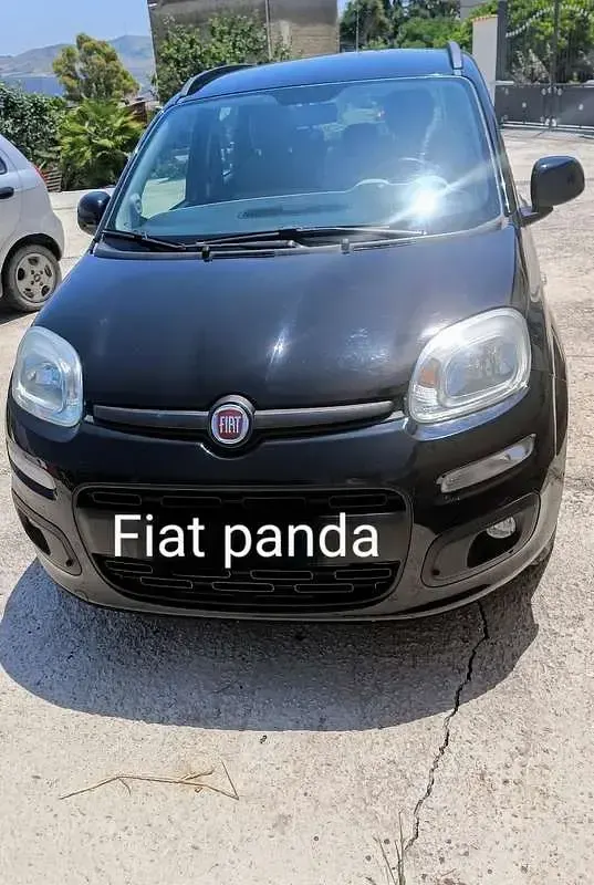 Usata Fiat Panda Lounge 95 CV (69 kW) 2015 Utilitaria