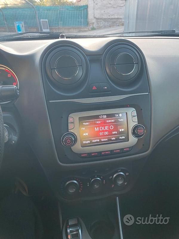 Grigio Usata 2014 Alfa Romeo MiTo Due volumi | 4399 € (Ottimo prezzo) - Immagine 1/4