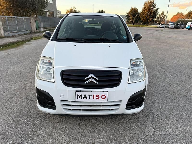Usata Citroën C2 Exclusive 82 CV (60 kW) 2008 Bianco Utilitaria