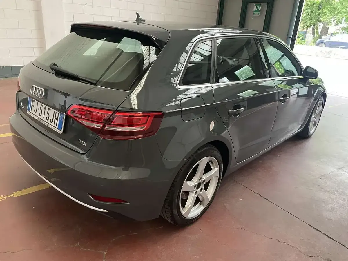 Usata Audi A3 110 CV (80 kW) 2017 Other Station wagon
