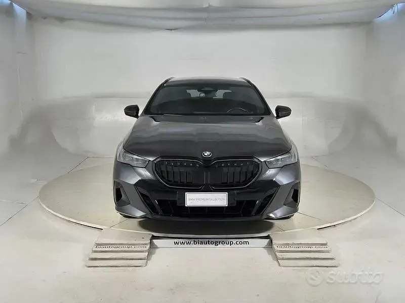 Brugt BMW 520 Comfort Edition 197 HK (144 kW) 2025 Grå Stationcar
