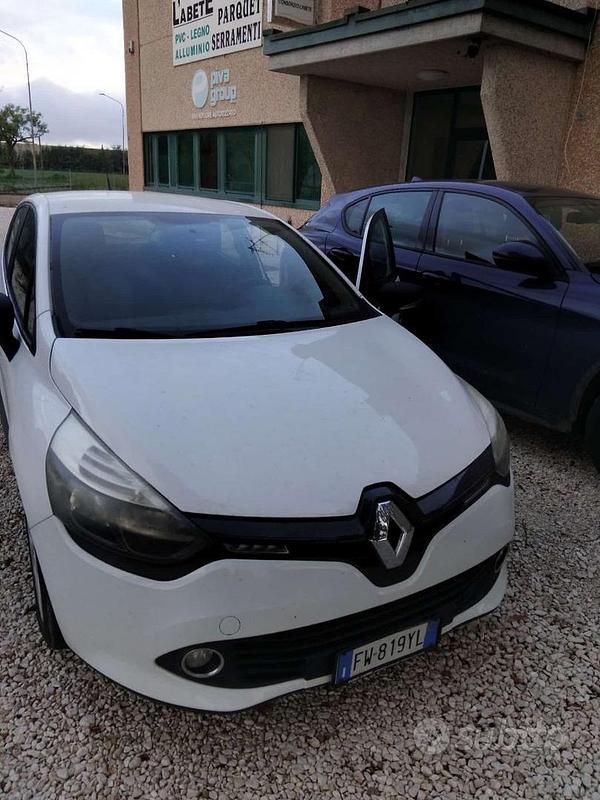 Usata Renault Clio 75 CV (55 kW) 2016 Bianco Monovolume