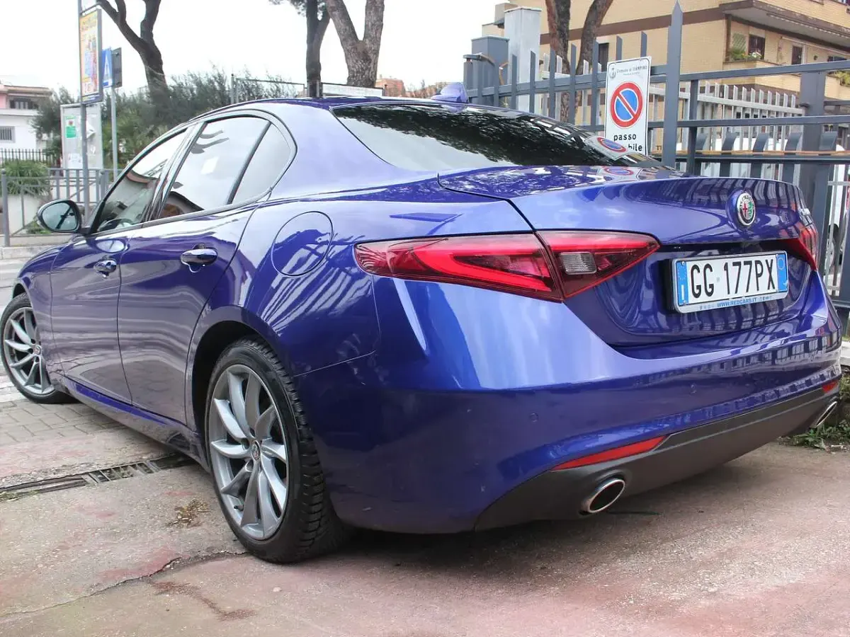 Usata Alfa Romeo Giulia Sprint 190 CV (139 kW) 2021 Other Berlina
