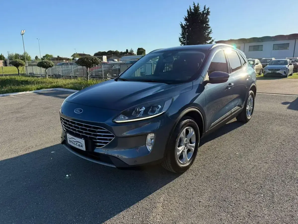 Usata Ford Kuga Titanium X 120 CV (88 kW) 2024 Blu/azzurro SUV