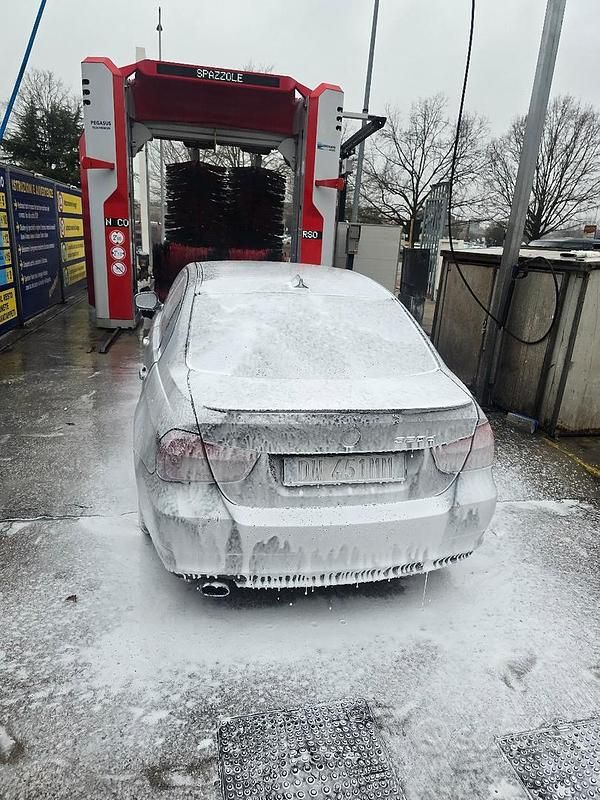 Usata BMW 320 2009 Nero Berlina