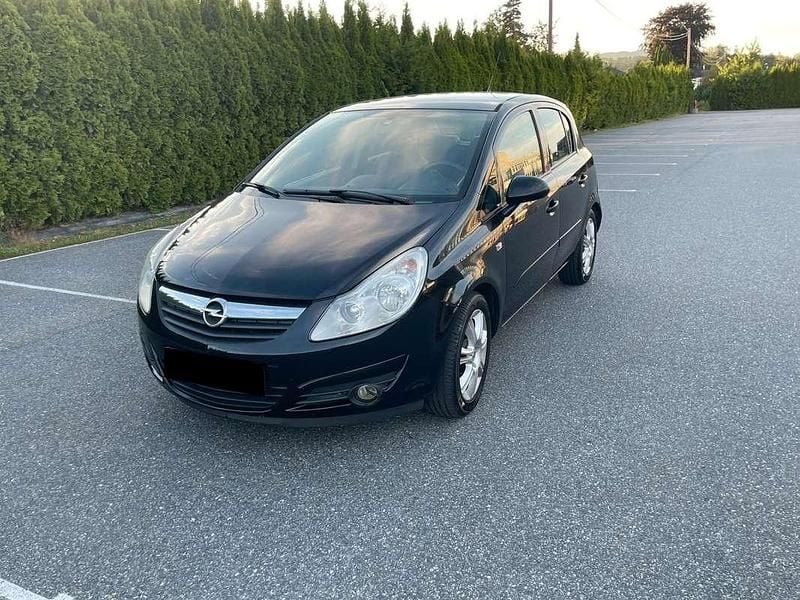 Nero Usata 2007 Opel Corsa Club Tre volumi | 500 € (Super prezzo) - Immagine 1/3