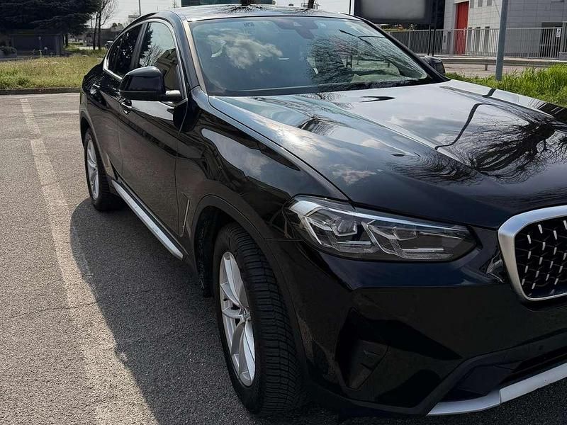 Usata BMW X4 Comfort Edition 190 CV (139 kW) 2022 Nero SUV
