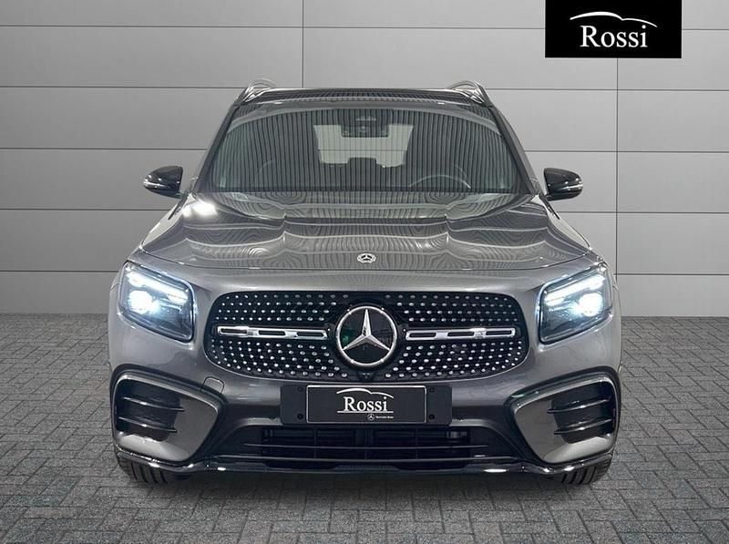 Usata Mercedes GLB200 AMG Line Premium Plus 150 CV (110 kW) 2024 Grigio medio metallizzato SUV