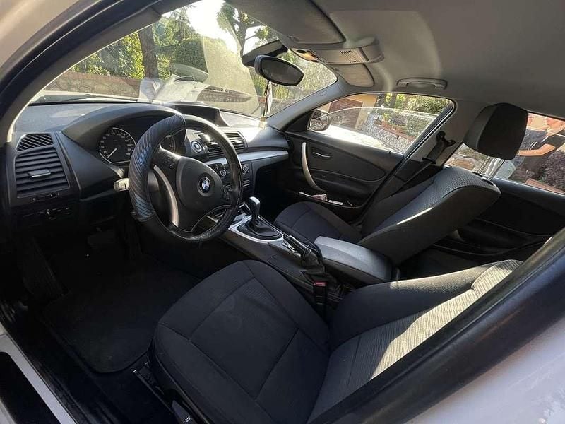 Usata BMW 118 143 CV (105 kW) 2011 Utilitaria