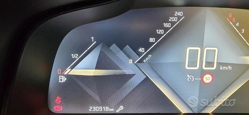 Usata DS Automobiles DS7 Crossback 130 CV (95 kW) 2018 SUV