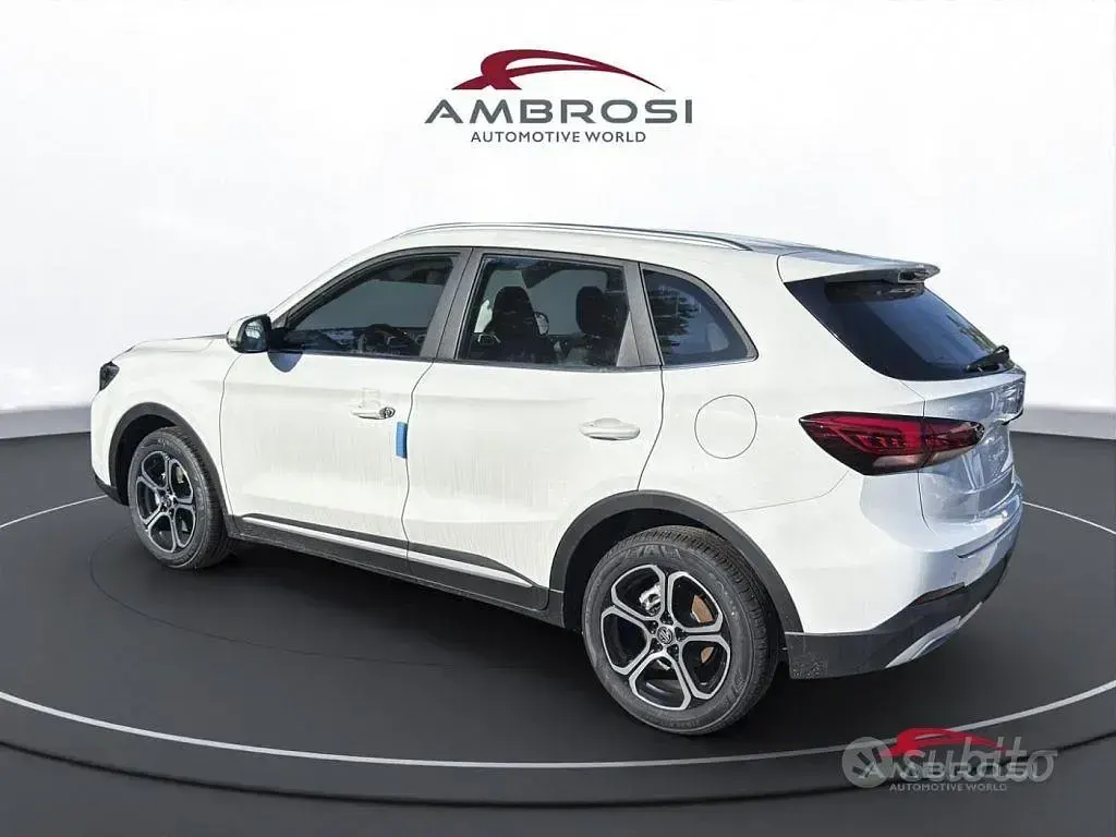 Nuova MG ZS Luxury 197 CV (144 kW) 2026 Bianco SUV