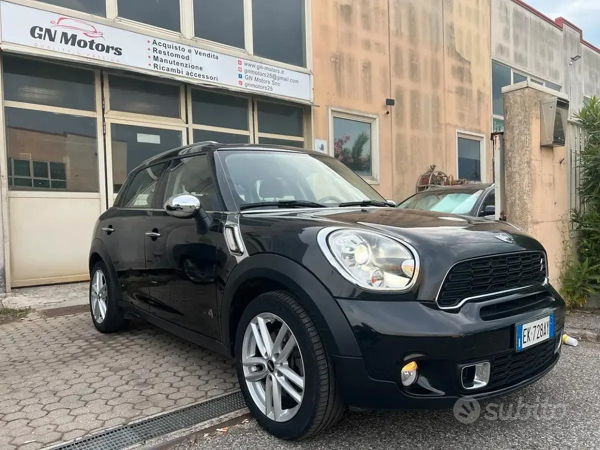 Usata Mini Cooper S Countryman 184 CV (135 kW) 2012 Nero SUV