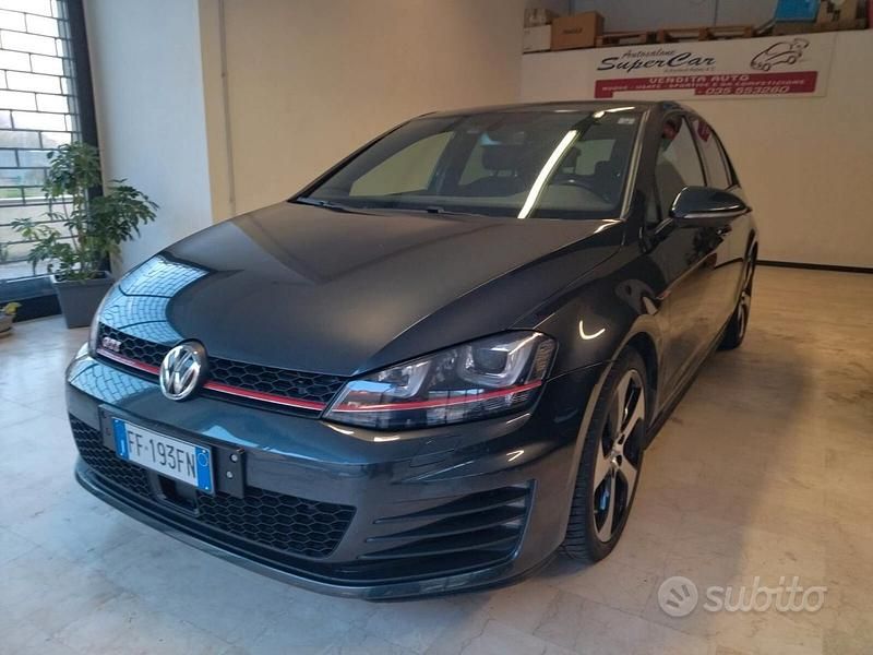 Usata VW Golf VII GTI 230 CV (169 kW) 2016 Grigio Berlina