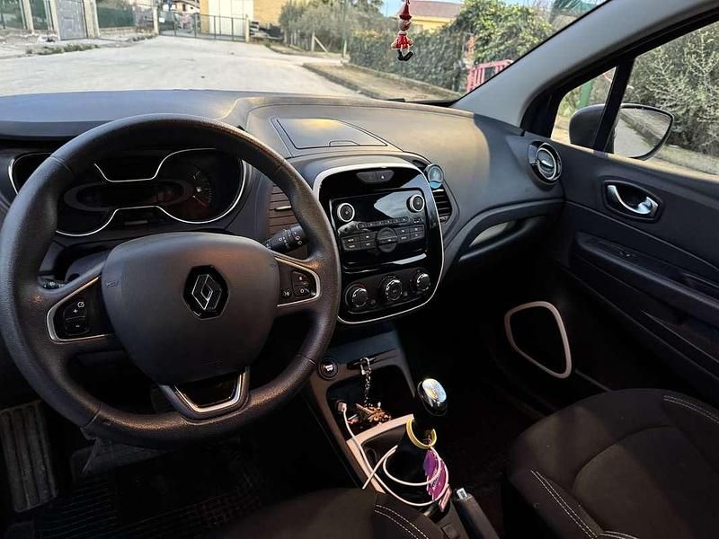 Usata Renault Captur Life 90 CV (66 kW) 2019 SUV