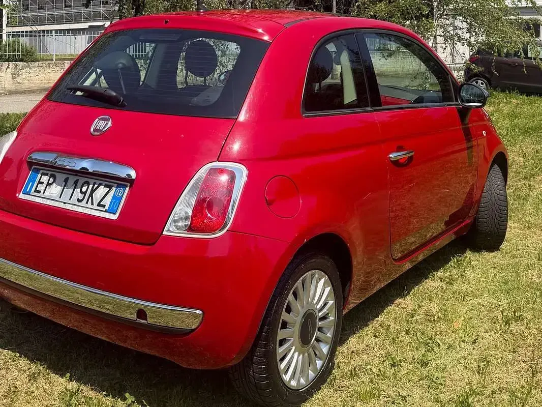 Usata Fiat 500 Lounge 69 CV (50 kW) 2012 Rosso Utilitaria