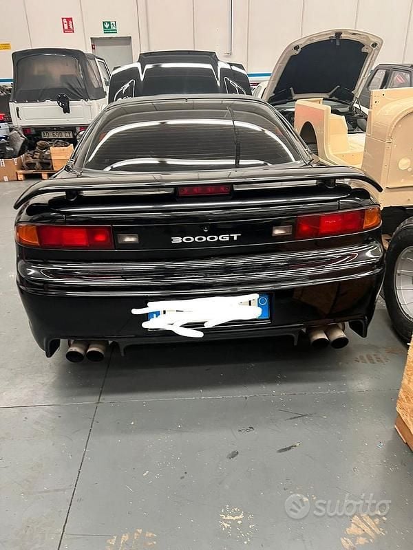 Nero Usata 1993 Mitsubishi 3000 GT Coupé | 15.000 € - Immagine 1/4