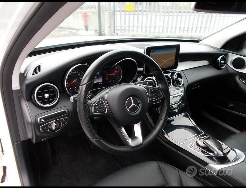 Usata Mercedes C220 Premium 170 CV (125 kW) 2016 Bianco Station wagon