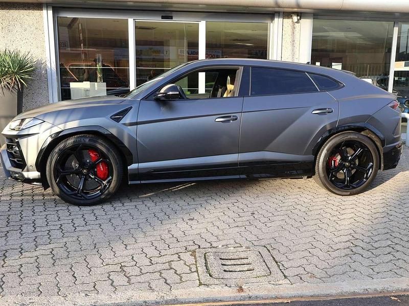 Usata Lamborghini Urus 650 CV (478 kW) 2019 Grigio SUV