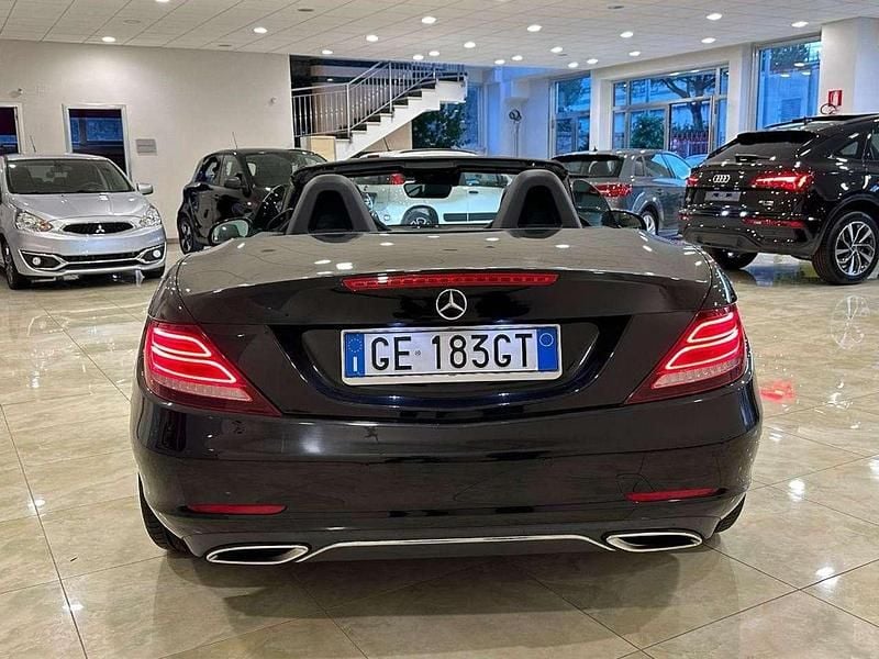 Usata Mercedes SLC200 184 CV (135 kW) 2018 Bianco Cabrio