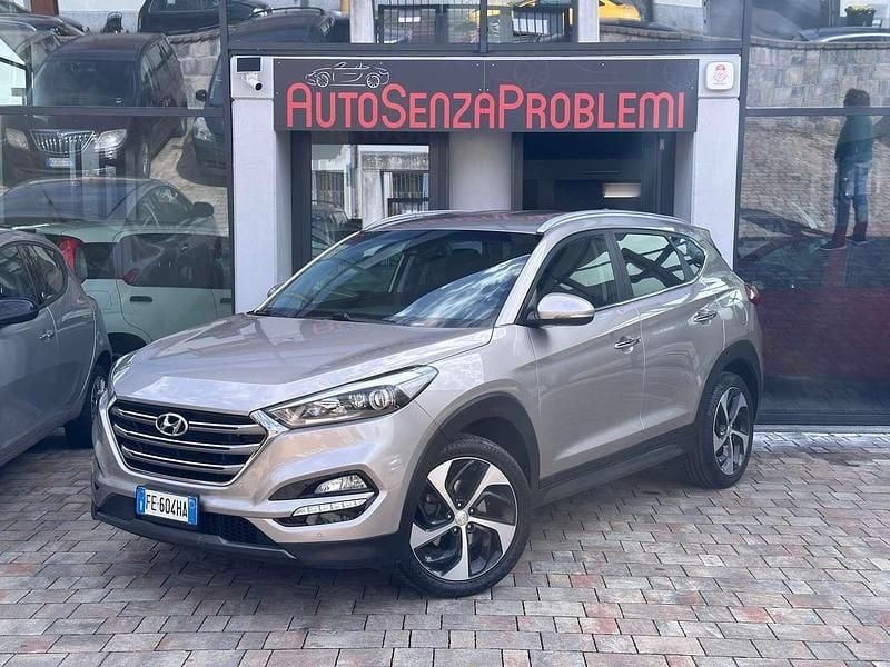Usata Hyundai Tucson Xpossible 116 CV (85 kW) 2016 Beige SUV