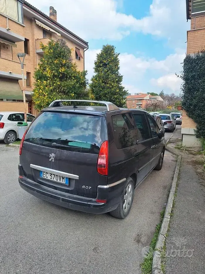 Usata Peugeot 807 163 CV (119 kW) 2008 Grigio Monovolume