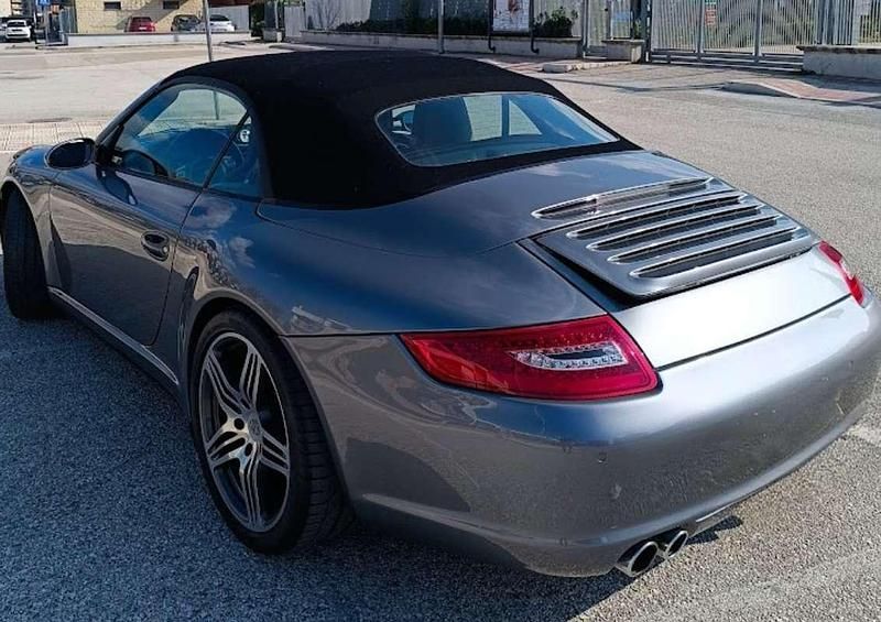 Usata Porsche 911 Carrera S Cabriolet 355 CV (261 kW) 2005 Grigio Cabrio