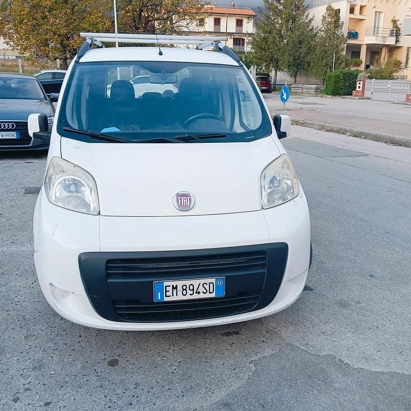 Usata Fiat Qubo Dynamic 75 CV (55 kW) 2012 Bianco Monovolume