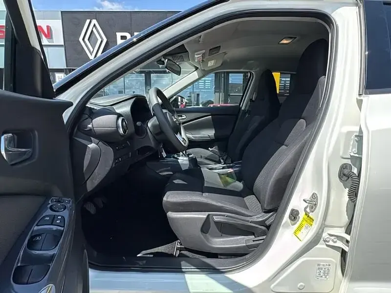 Usata Nissan Juke Acenta 114 CV (83 kW) 2023 Bianco SUV