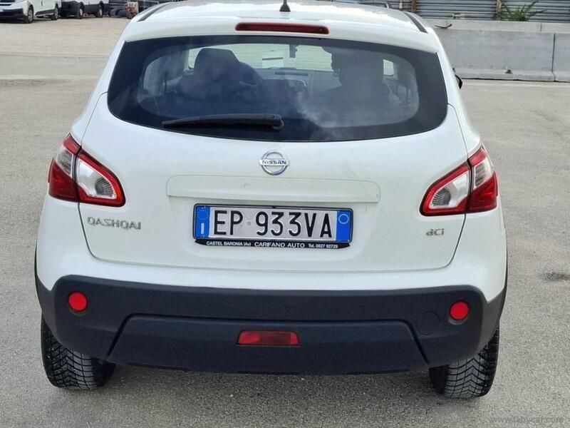 Usata Nissan Qashqai Visia 110 CV (80 kW) 2013 Bianco SUV