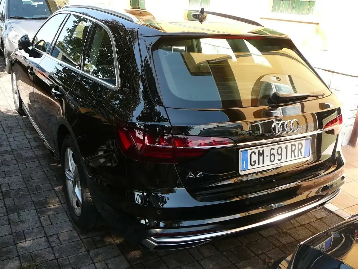 Usata Audi A4 Advanced Plus 163 CV (119 kW) 2023 Nero Station wagon