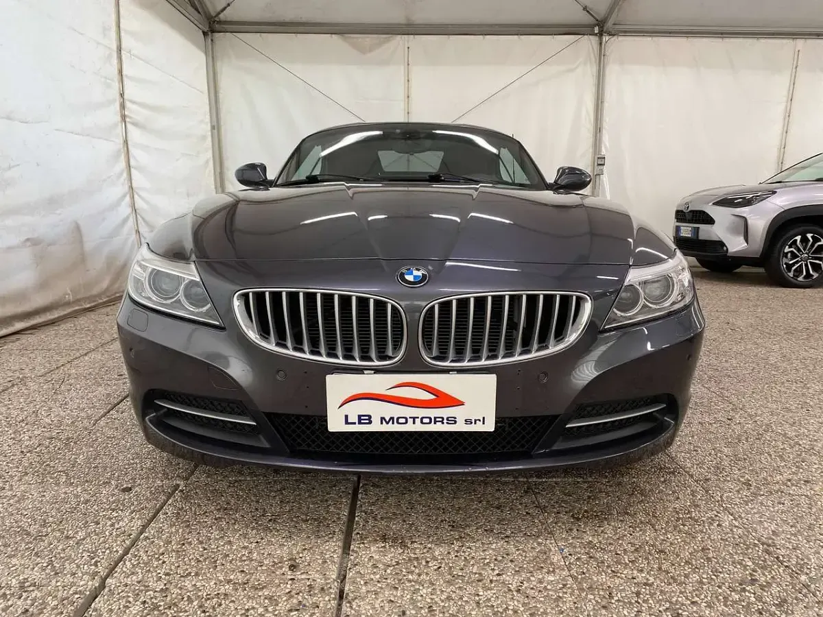 Usata BMW Z4 156 CV (114 kW) 2013 Grigio Cabrio
