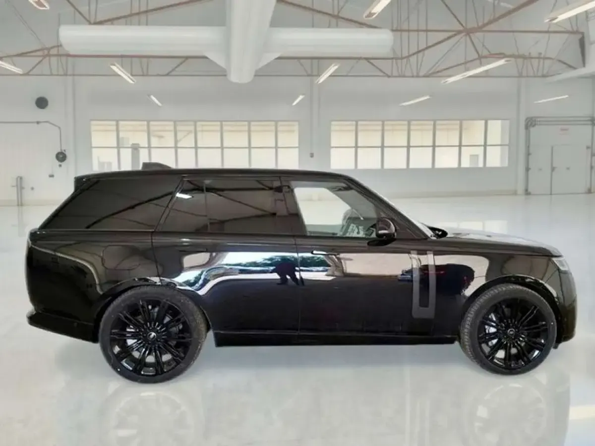 Usata Land Rover Range Rover HSE 351 CV (258 kW) 2024 Nero SUV