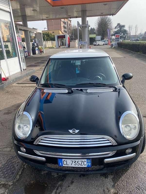 Usata Mini Cooper 116 CV (85 kW) 2004 Utilitaria