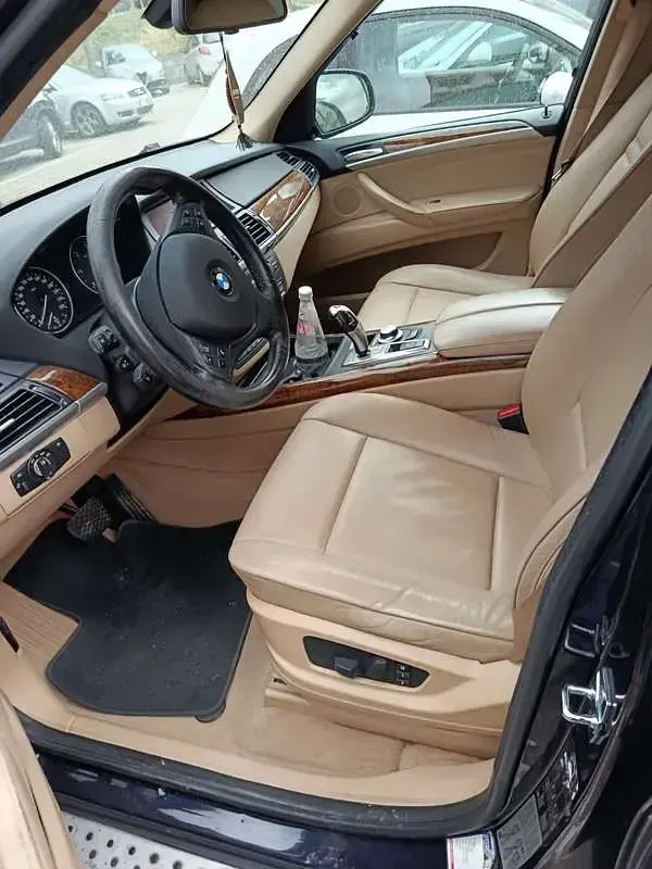 Usata BMW X5 218 CV (160 kW) 2008 SUV